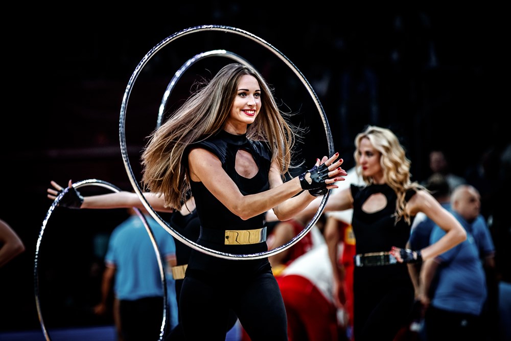 开云体育中国-欧洲篮球赛场花絮：西班牙联赛擂台赛热闹开战，战绩斐然的简单介绍