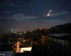 C9血洗KT，Kanavi团战一打五顶尖较量淘汰赛，成为赛场最大亮点