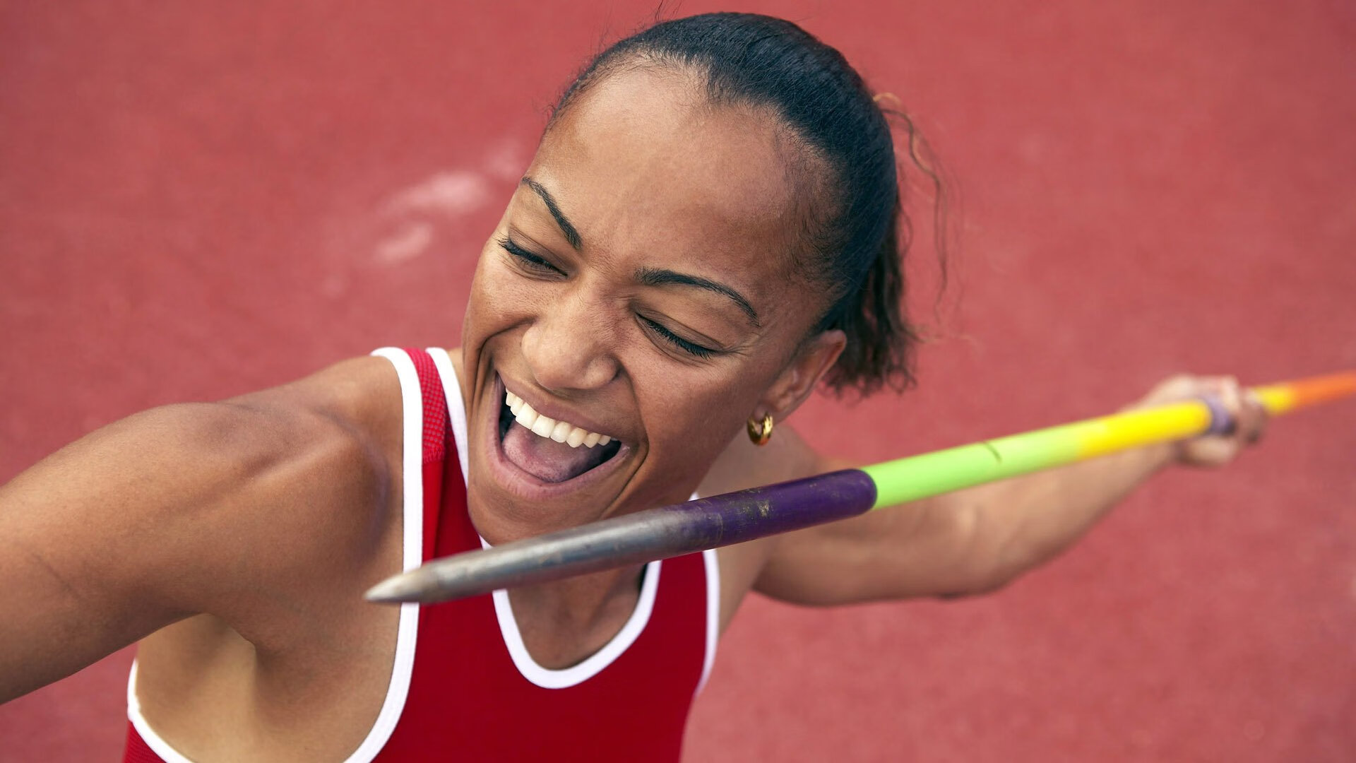 一脚定江山，蒂亚戈的孤注一掷如何引爆英超最疯狂的争冠之夜